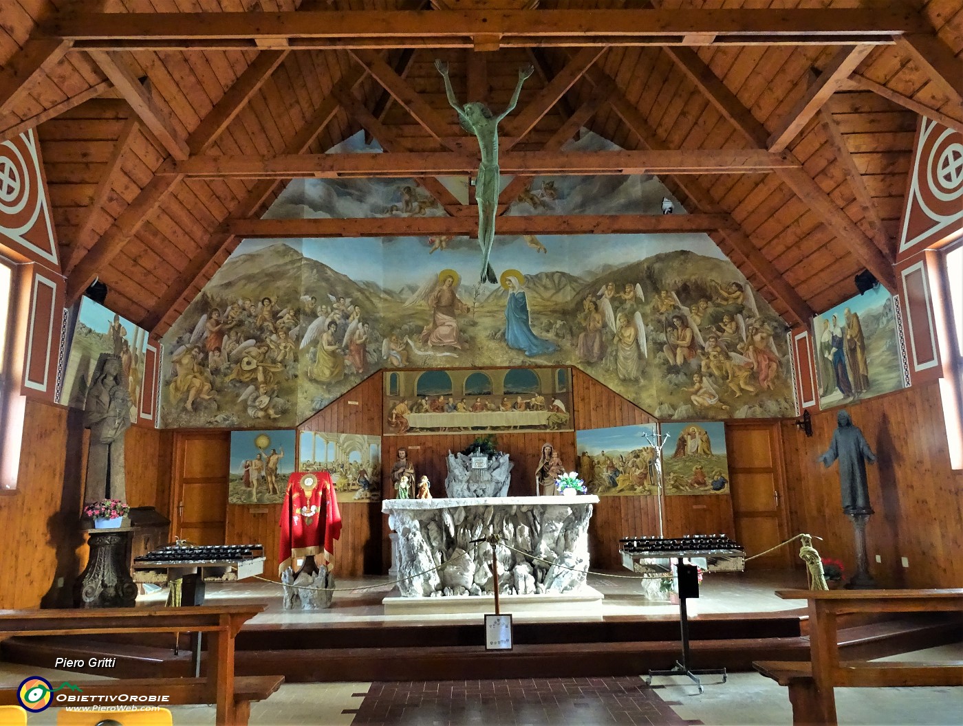 51 Chiesetta di Maria SS, Madre della Chiesa.JPG